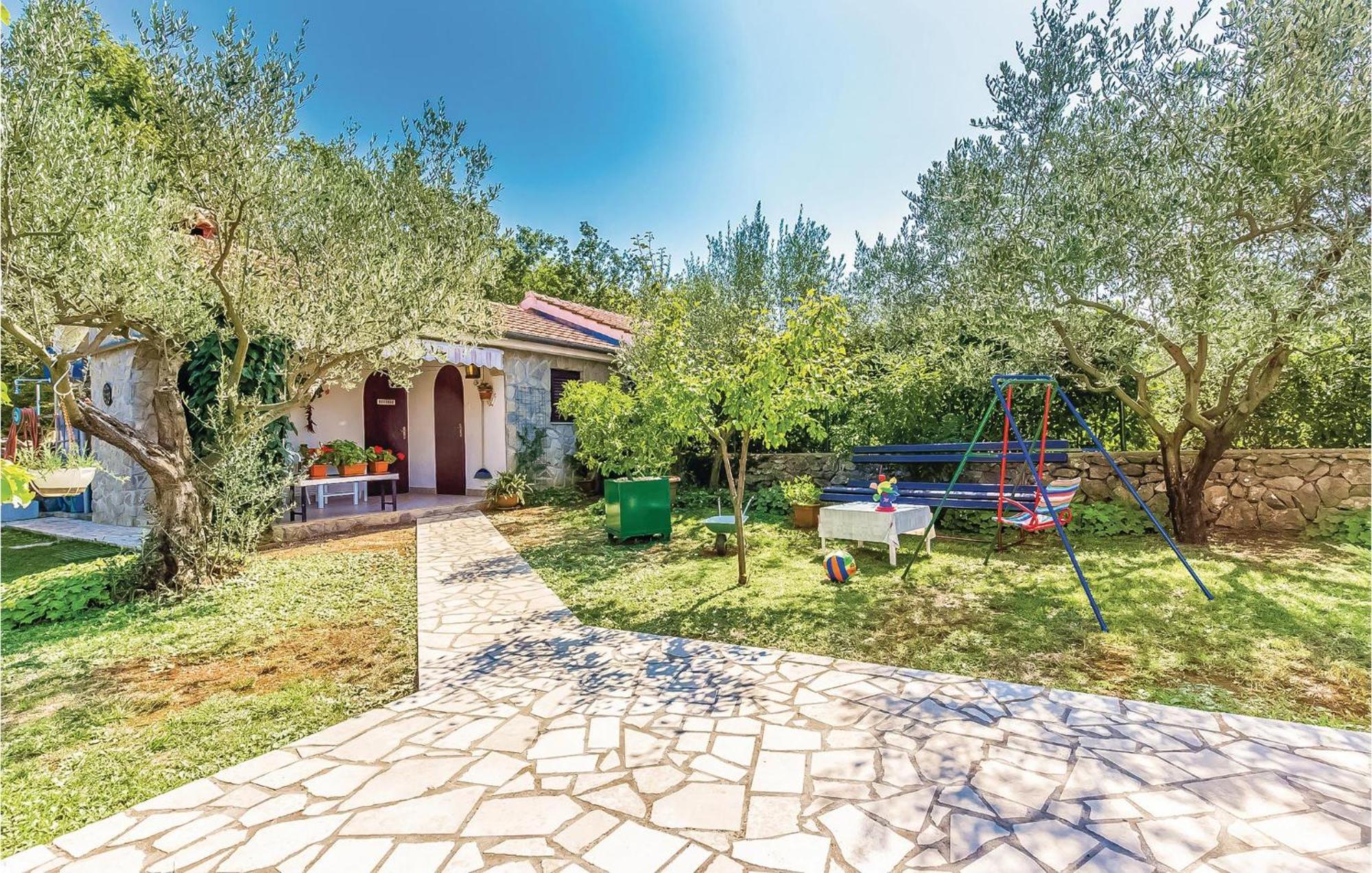 Lovely Apartment In Krk With Wifi Brzac Exterior foto